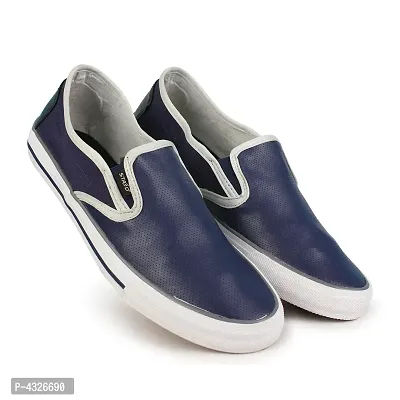 Buy Navy Sports Shoes for Men by STRIKER Online | Ajio.com